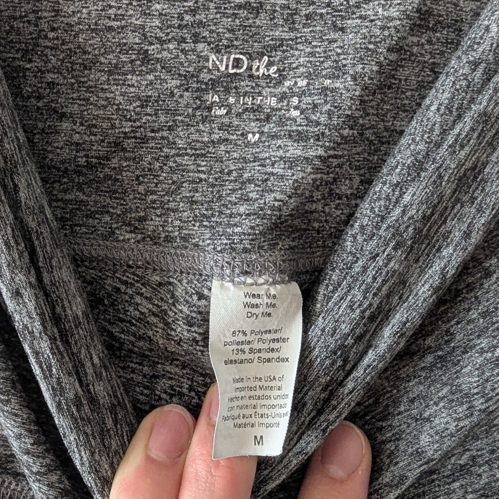 Beyond The Bump Leggings - Picture 4 of 5